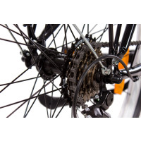 26 Zoll City Bike Damenrad KCP WILD CAT mit 18G SHIMANO weiss schwarz